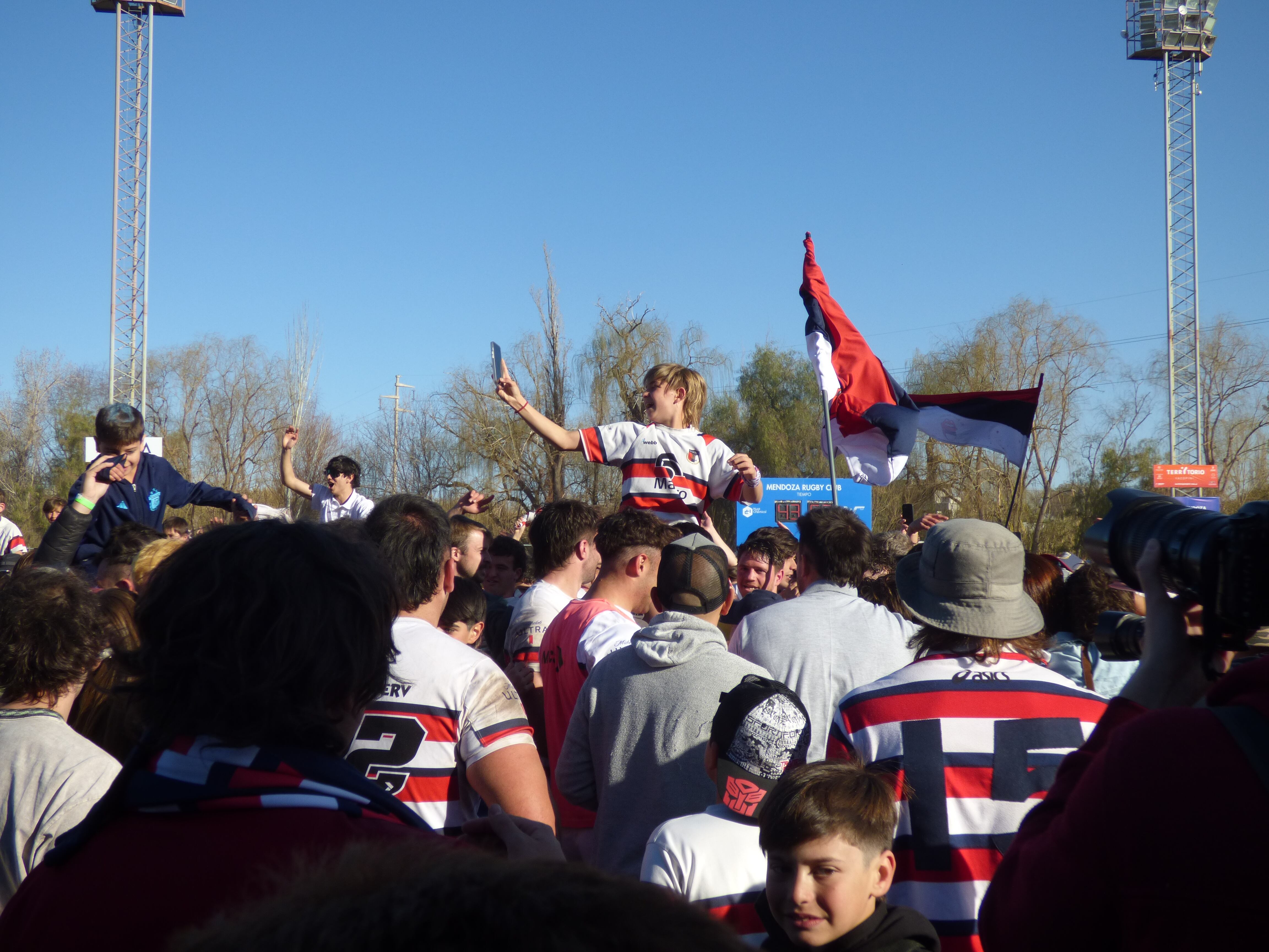 Marista se lo dio vuelta 20-13 a Los Tordos y se quedó con el Top 10 Cuyano. Final histórica. / Nicolás Salas (Los Andes).