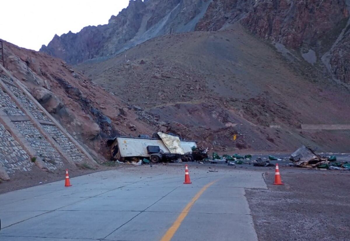 Así lucía esta mañana la ruta internacional que une Mendoza y Los Andes (Chile) - Foto gentileza / Los Andes Online