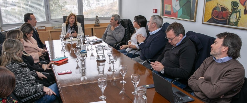 Reunión de autoridades de la UNCuyo con legisladores nacionales. Foto: UNCuyo