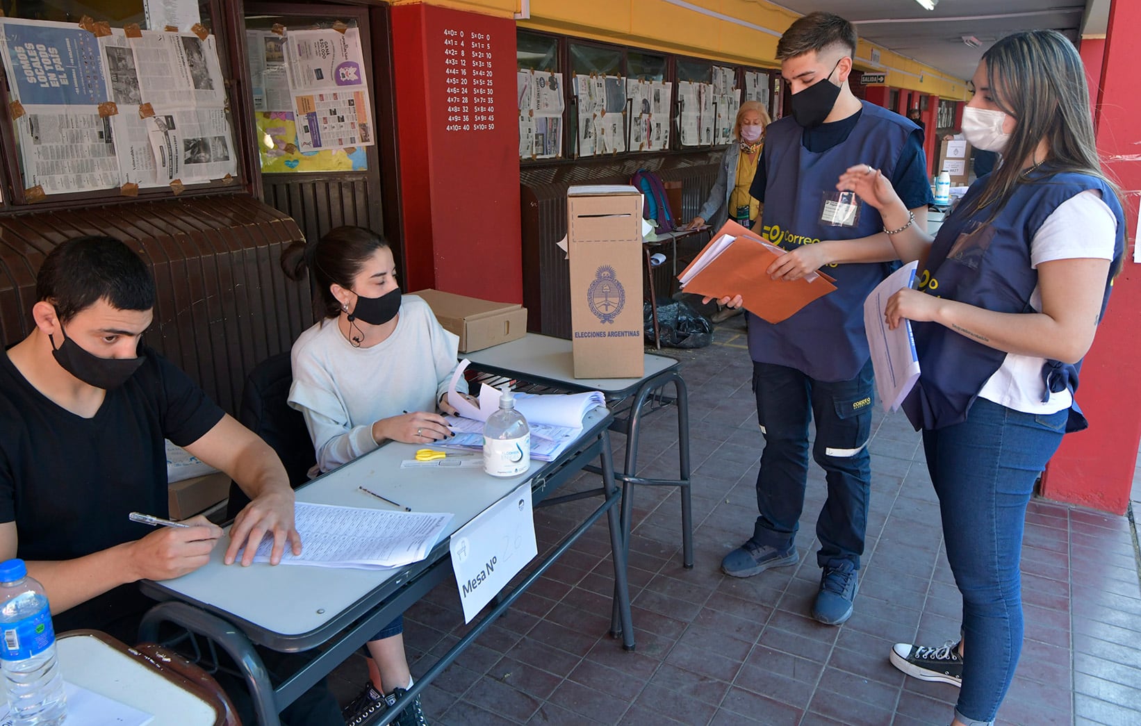 Quienes hayan sido también autoridades de mesa en las PASO también tendrán esta compensación retroactiva de 1.000 pesos. Foto: Orlando Pelichotti