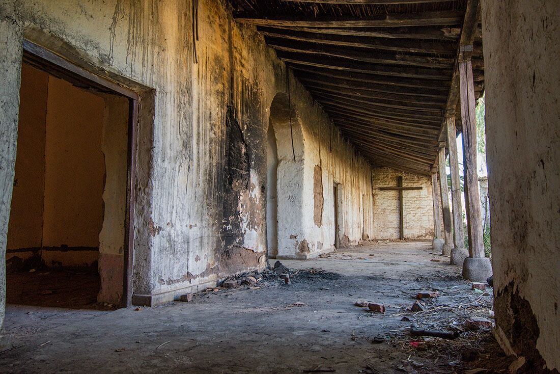 La Capilla del Rosario de Guaymallén se encuentra abandonada y destruida