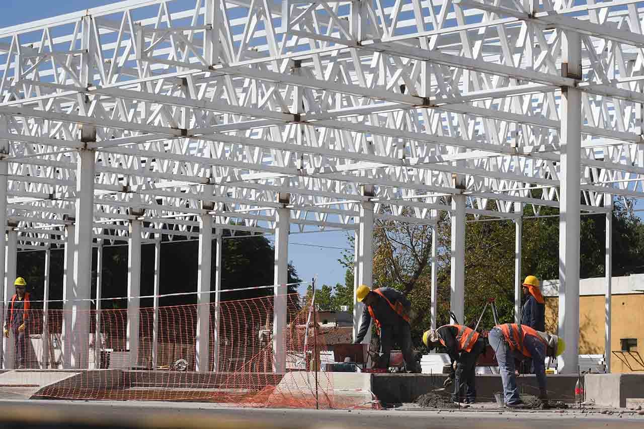 Avances en las obras del ala este de la terminal de ómnibus de Mendoza

Foto: José Gutierrez / Los Andes 