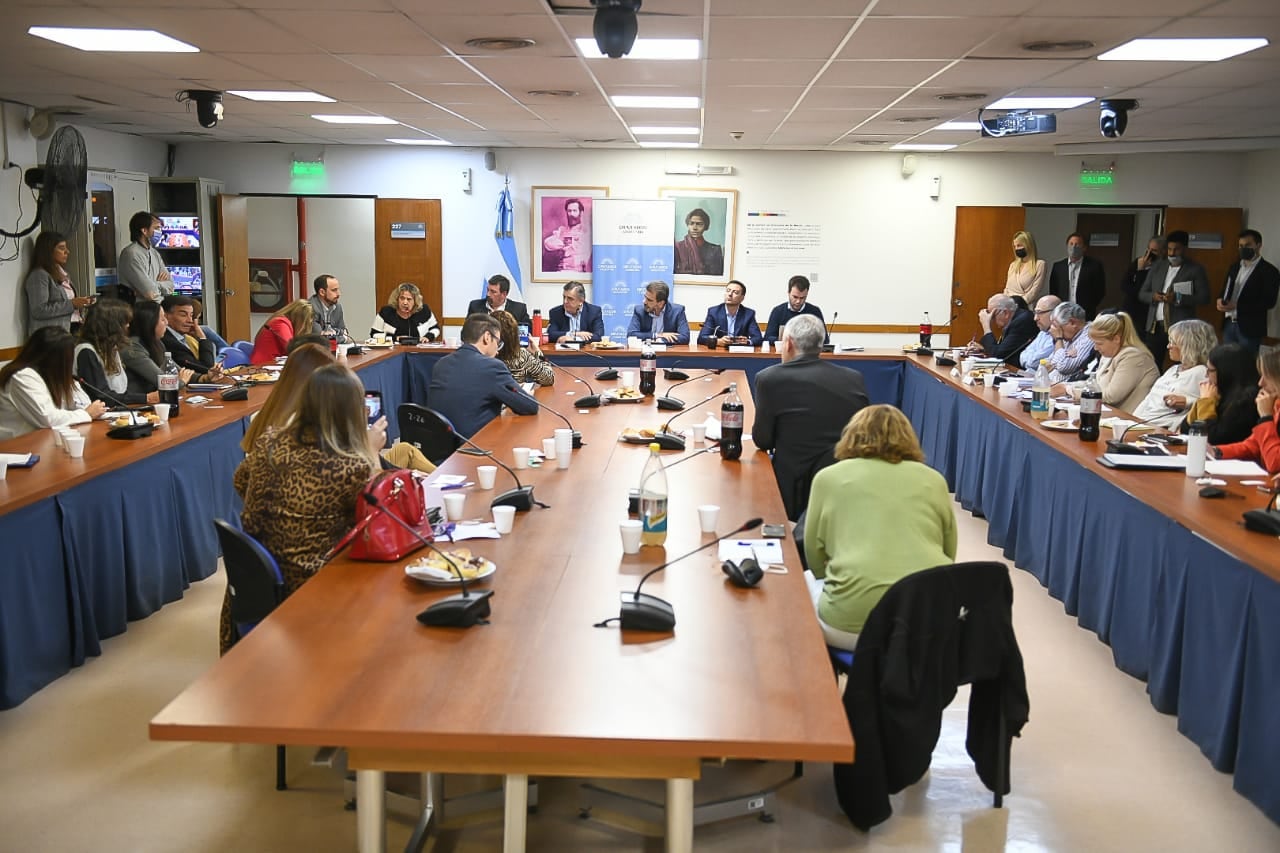 Los actores involucrados pidieron derogar dos artículos polémicos de la ley de alquileres (Foto: JxC)