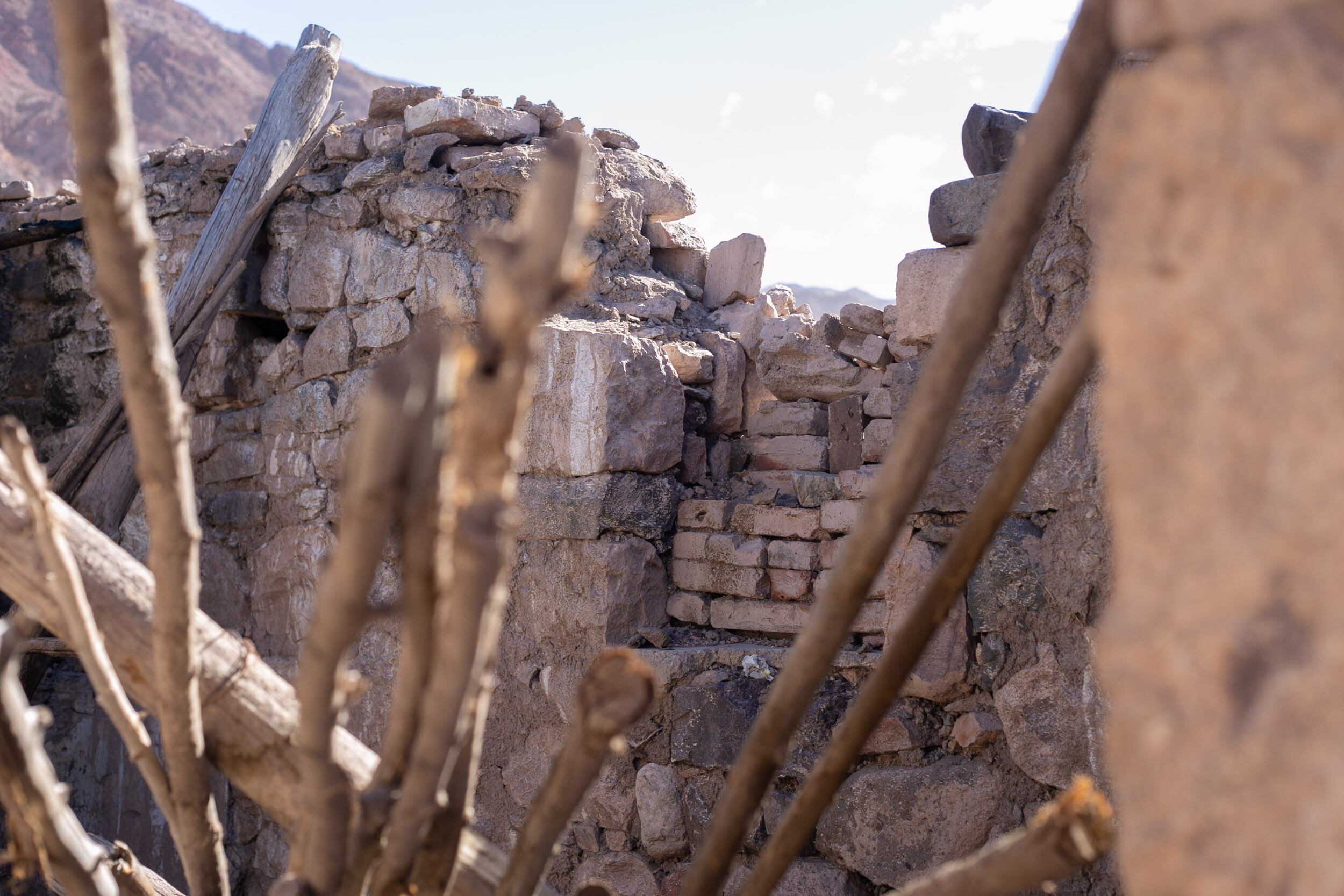 La presencia del Inca en la zona se destaca por su red de caminos que son el testimonio de la comunicación de los pueblos originarios