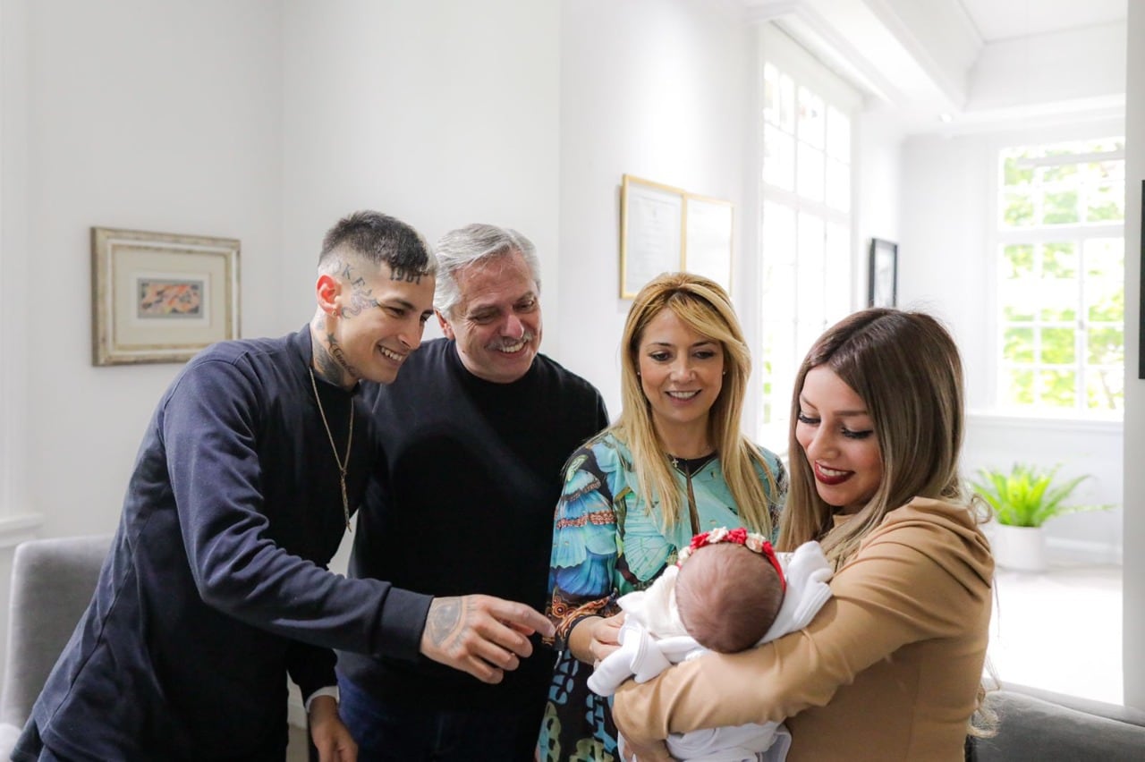 Alberto Fernández recibió a L-Gante en la Quinta de Olivos y el cantante le presentó a Jamaica