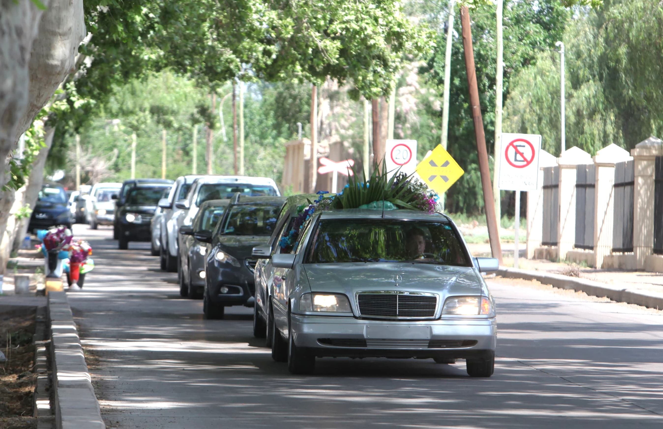 Velatorio y traslado: el último adiós en Mendoza a Francesca Mazza, la nena de 12 años que murió en una pileta en Córdoba (Foto: Los Andes)