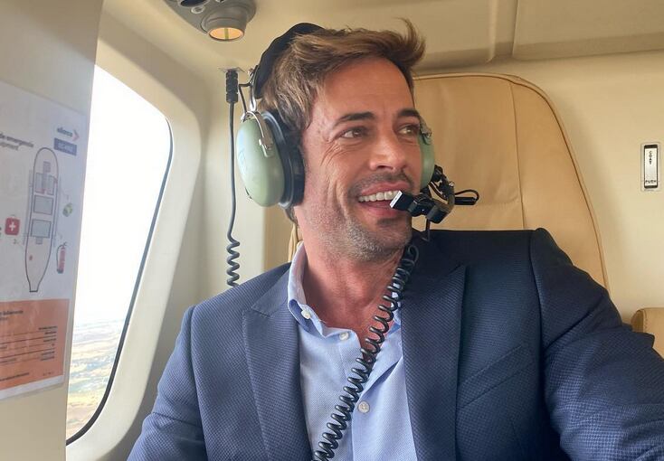 William Levy, con estilo elegante, en una de las locaciones para Montecristo