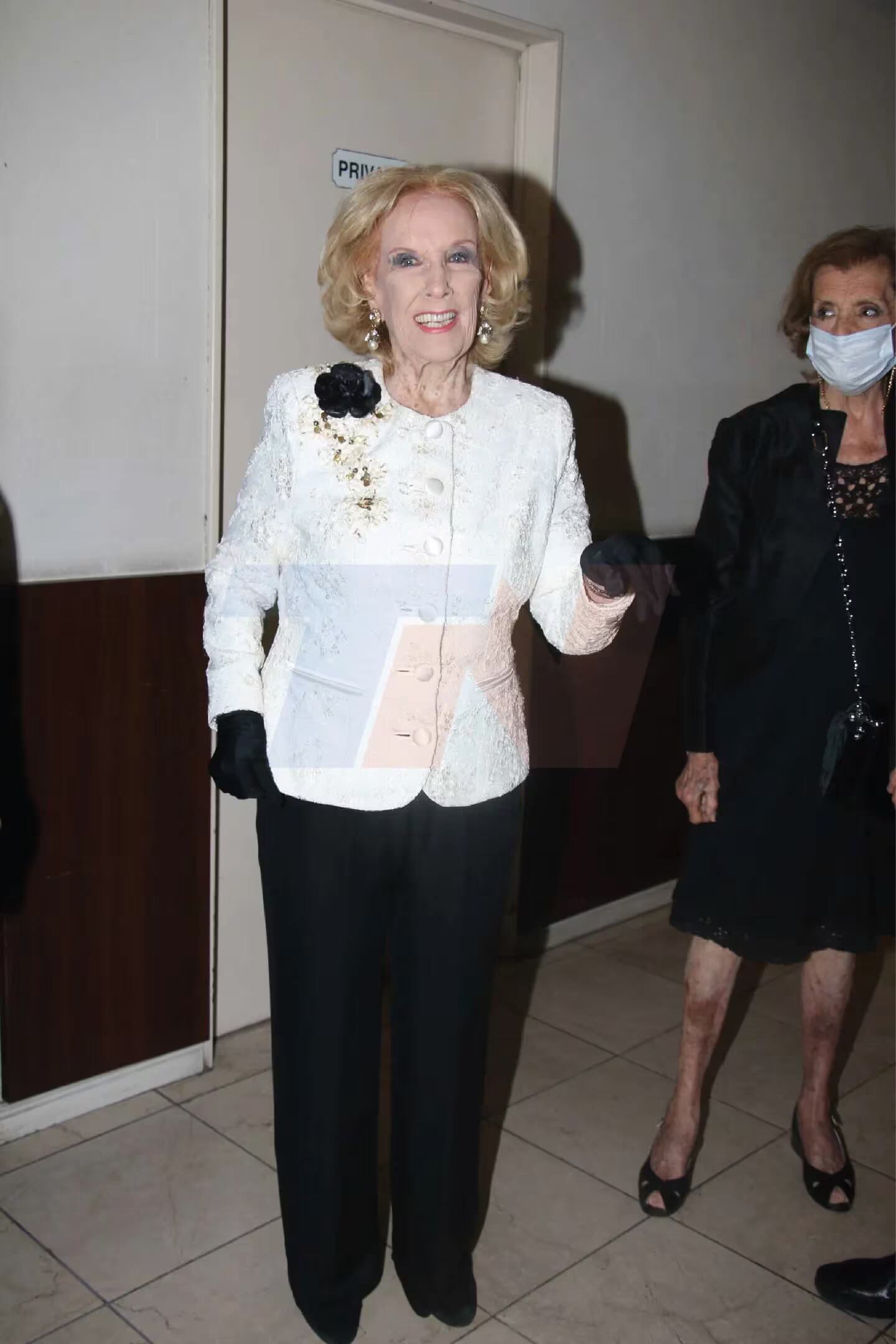 Los mejores looks de Mirtha Legrand. / Gentilezza