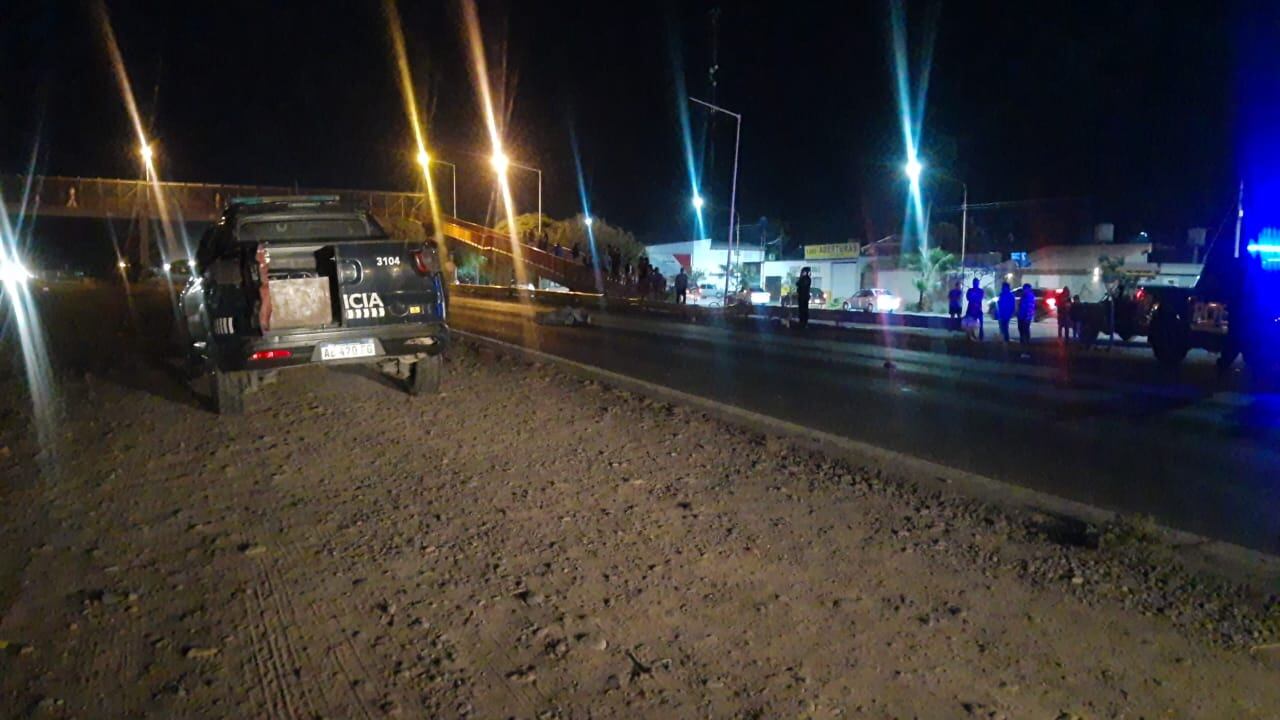 El conductro de auto escapó del lugar de hecho, el Acceso este, en Maipú. Gentileza MInisterio de Seguridad.