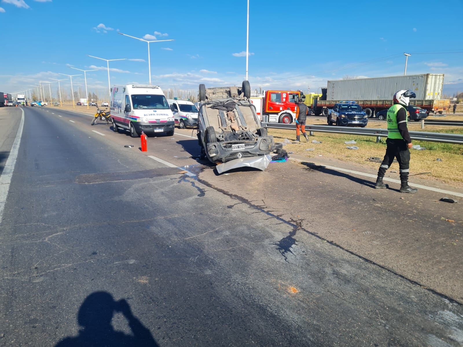 Grave accidente en el Acceso Sur.