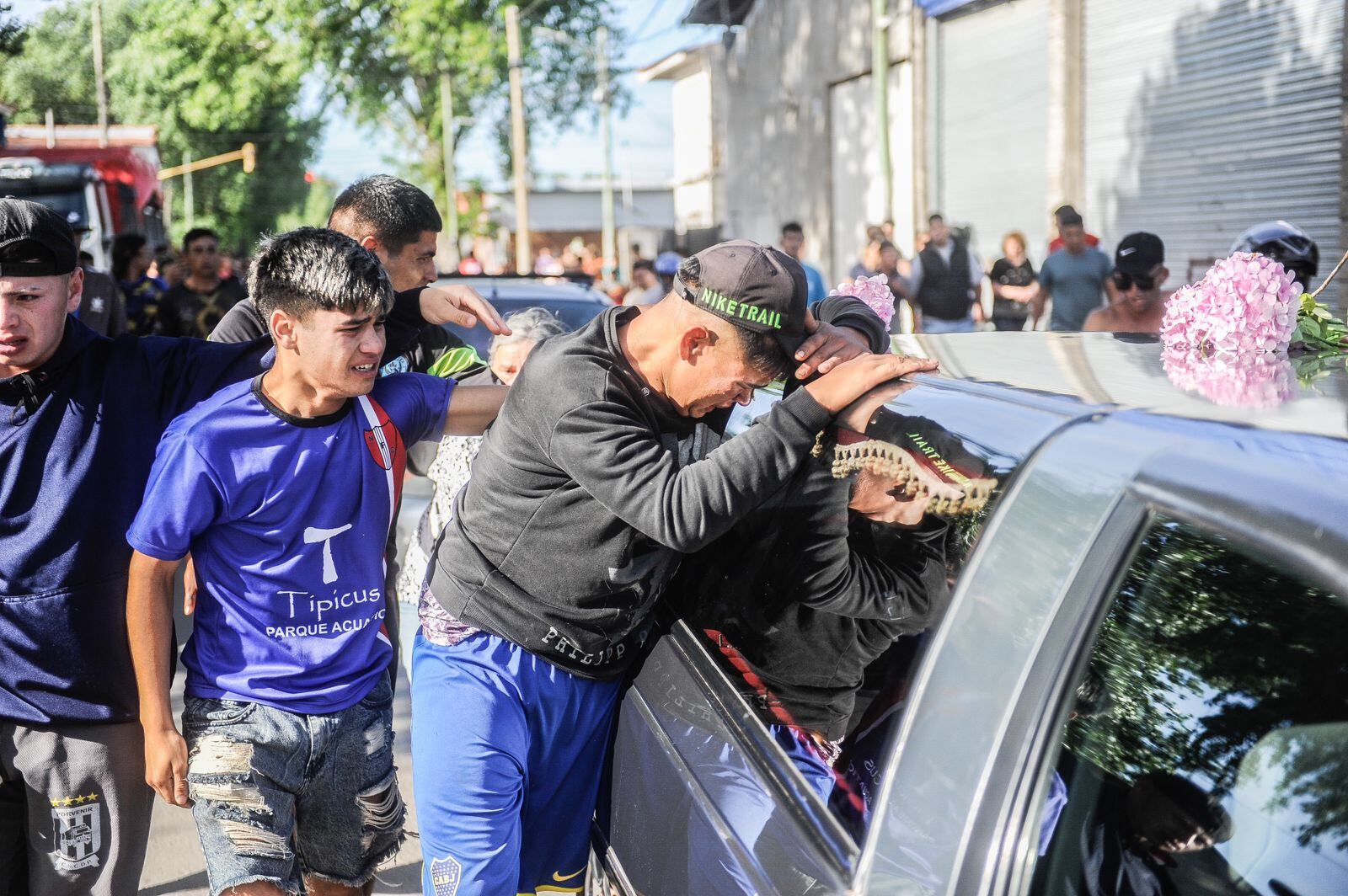 Despidieron los restos del joven asesinado por una patota en Santa Teresita - Federico López Claro