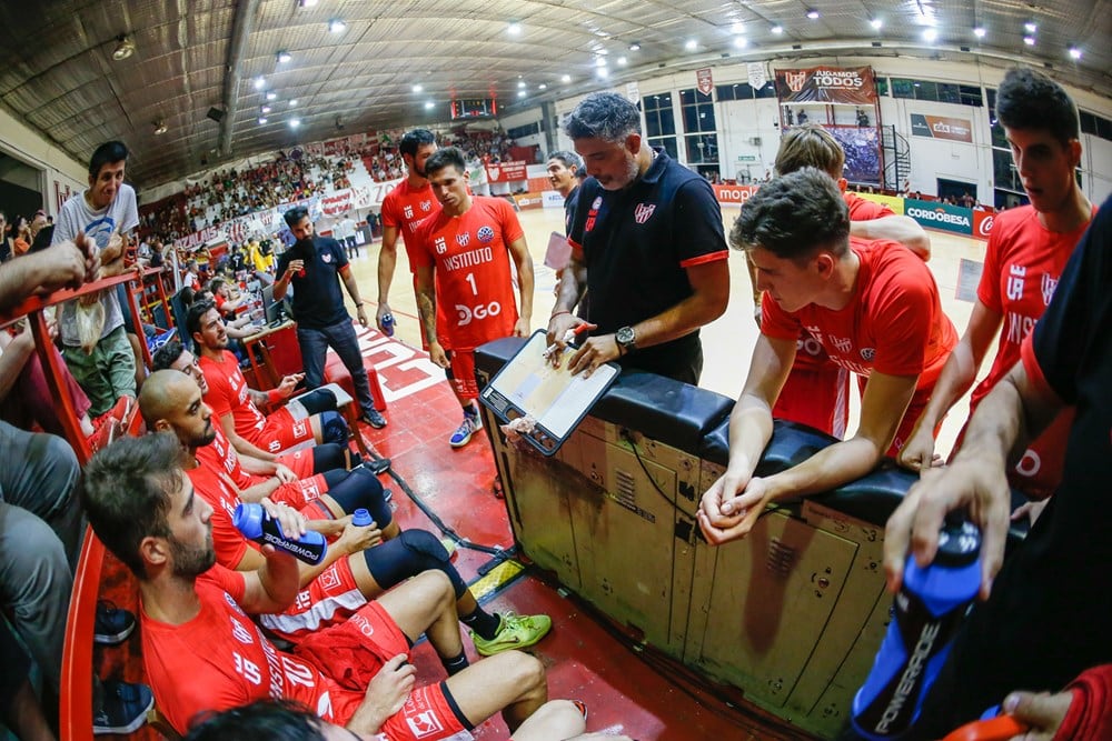 El último partido de Instituto en la Champions: el 8 de febrero en el Sandrín, con Victoriano de DT, y repite para la próxima edición a Vildoza, Copello y Lugarini. (Fiba)