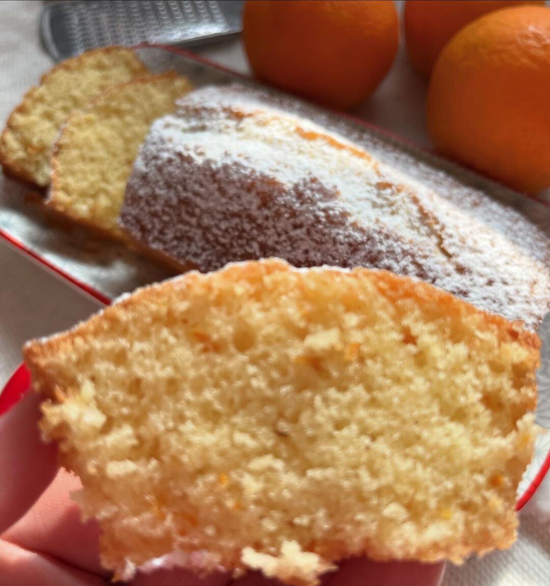 Budín de naranja.