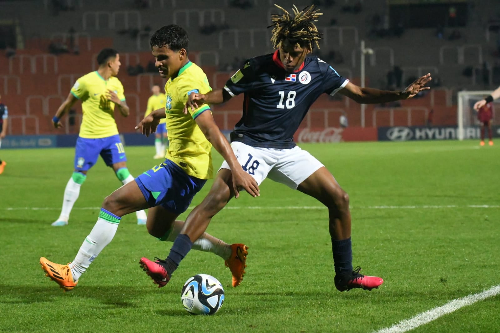 En el cierre de la quinta jornada, Brasil aplastó 6-0 a República Dominicana. / José Gutiérrez (Los Andes).