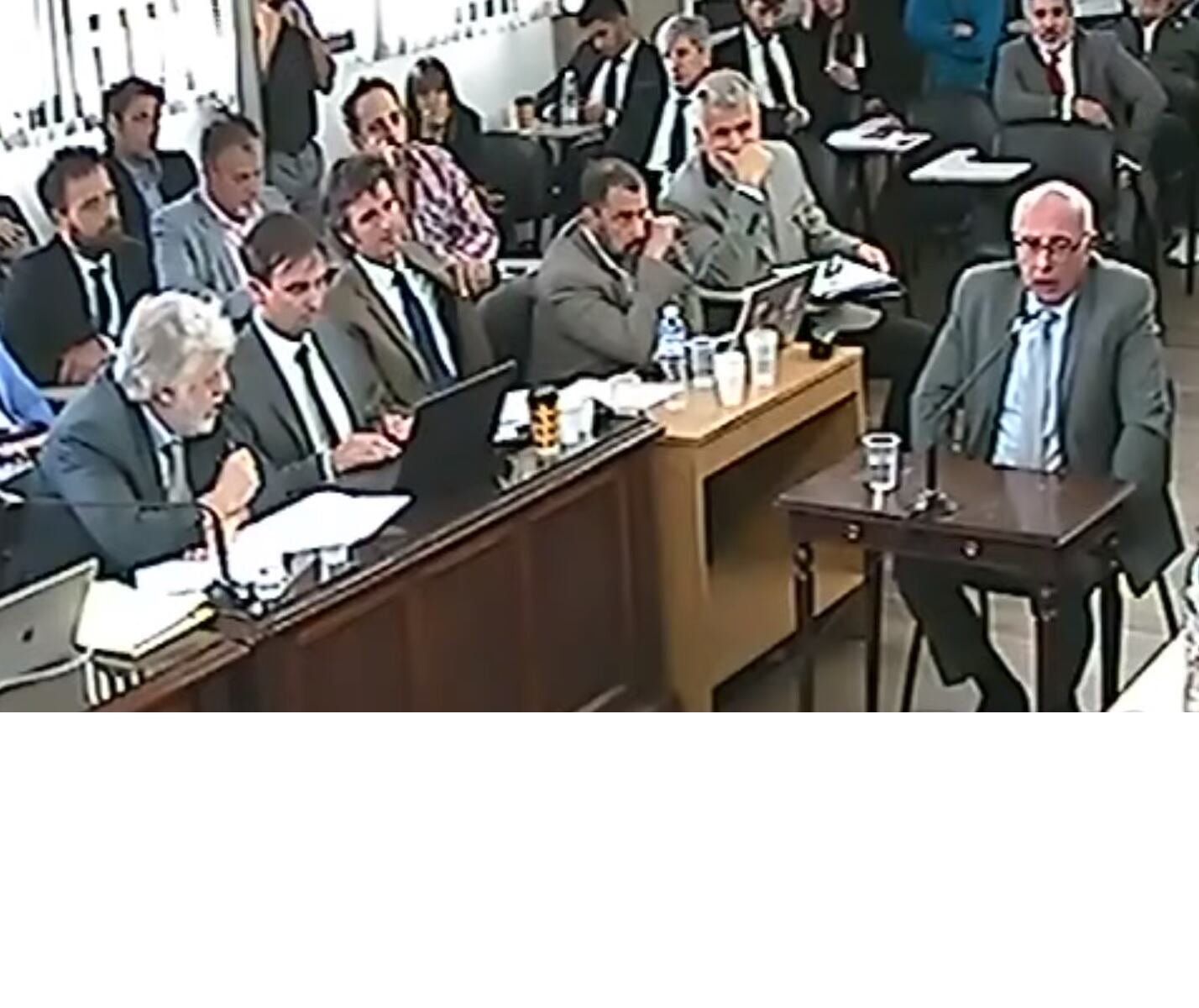 El abogado brindó una declaración fuerte en el megajuicio a Bento, ante la atenta mirada del juez y los abogados defensores.