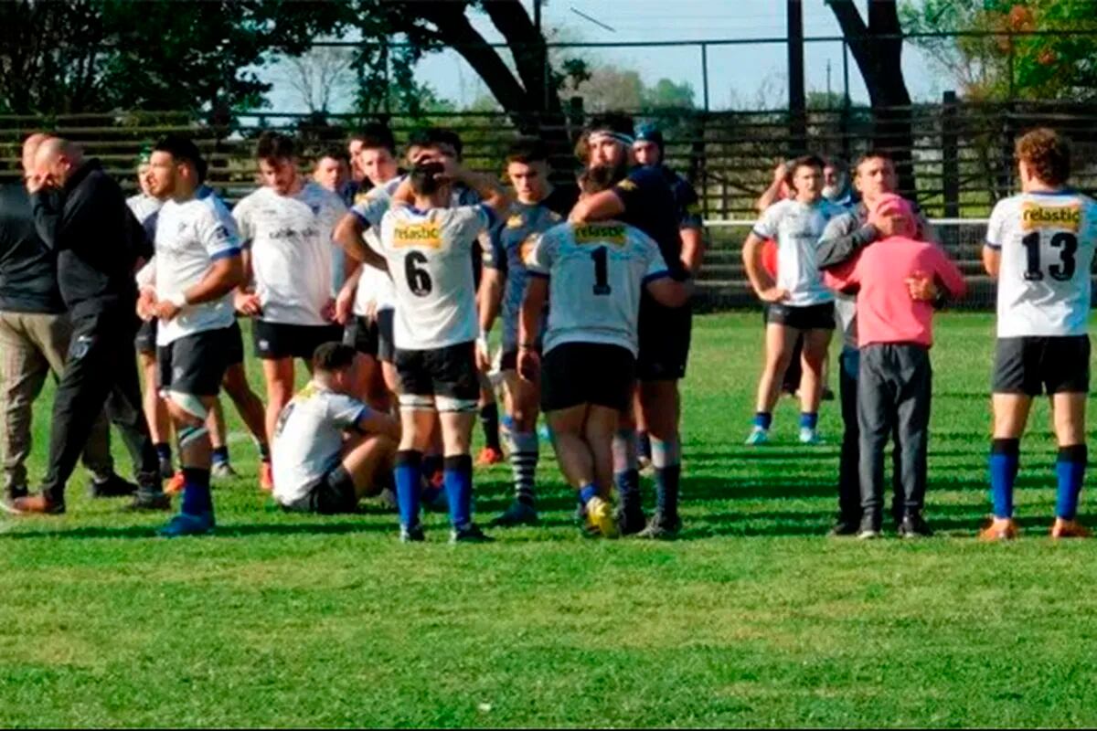 Un jugador que participaba de su último partido se descompensó y falleció. Gentileza.