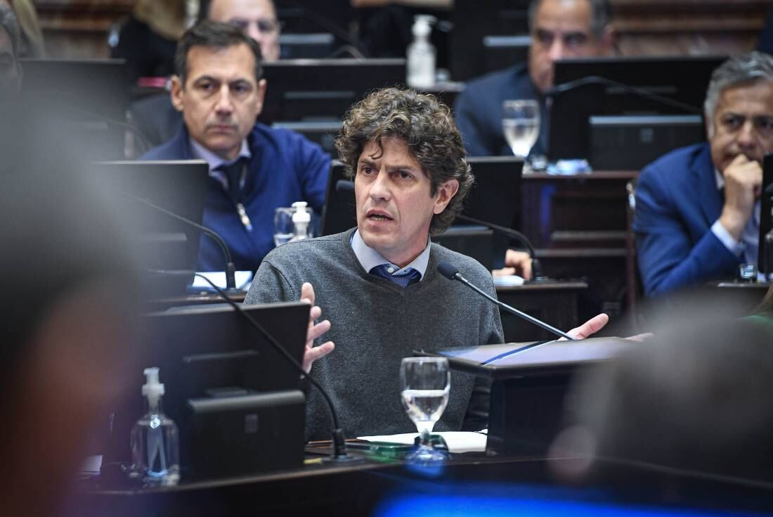 El porteño Martín Lousteau defendió la autonomía porteña (Foto: Comunicación Senado)