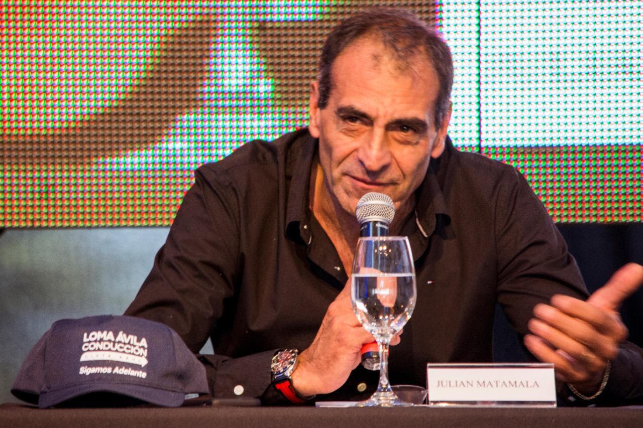 Julián Matamala, Secretario General.
