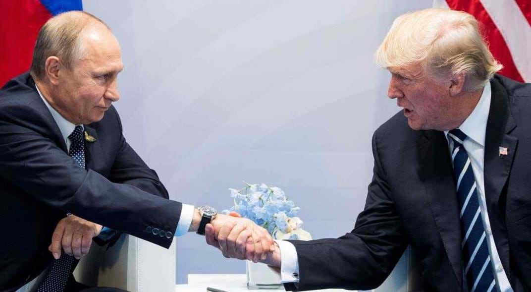 El pasado que Trump intentó recuperar para los EEUU, lo asume ahora Vladimir Putin para Rusia aprovechando los intersticios fallidos que tienen en jaque a Occidente por sus propios errores.