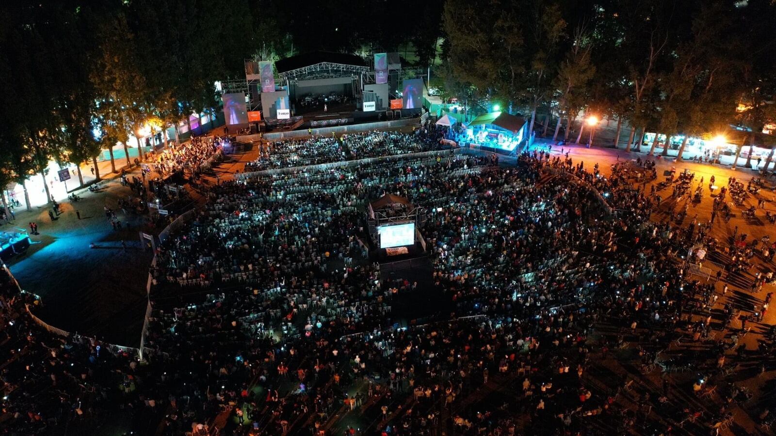 Vuelve el Festival Nacional "Rivadavia Canta al País".