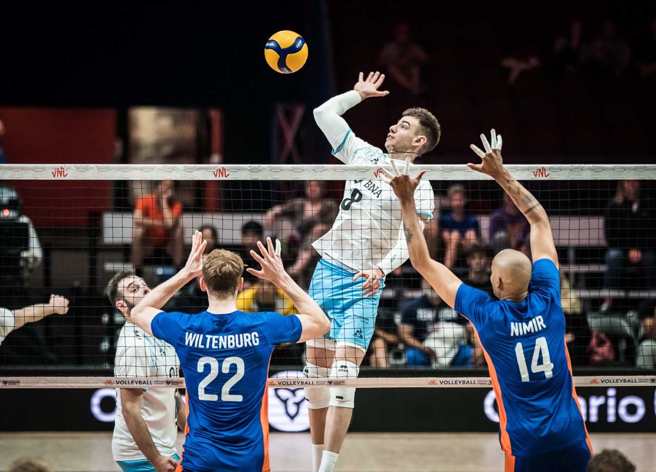 Agustín Loser, el mendocino jugador de la Selección Argentina de Voley