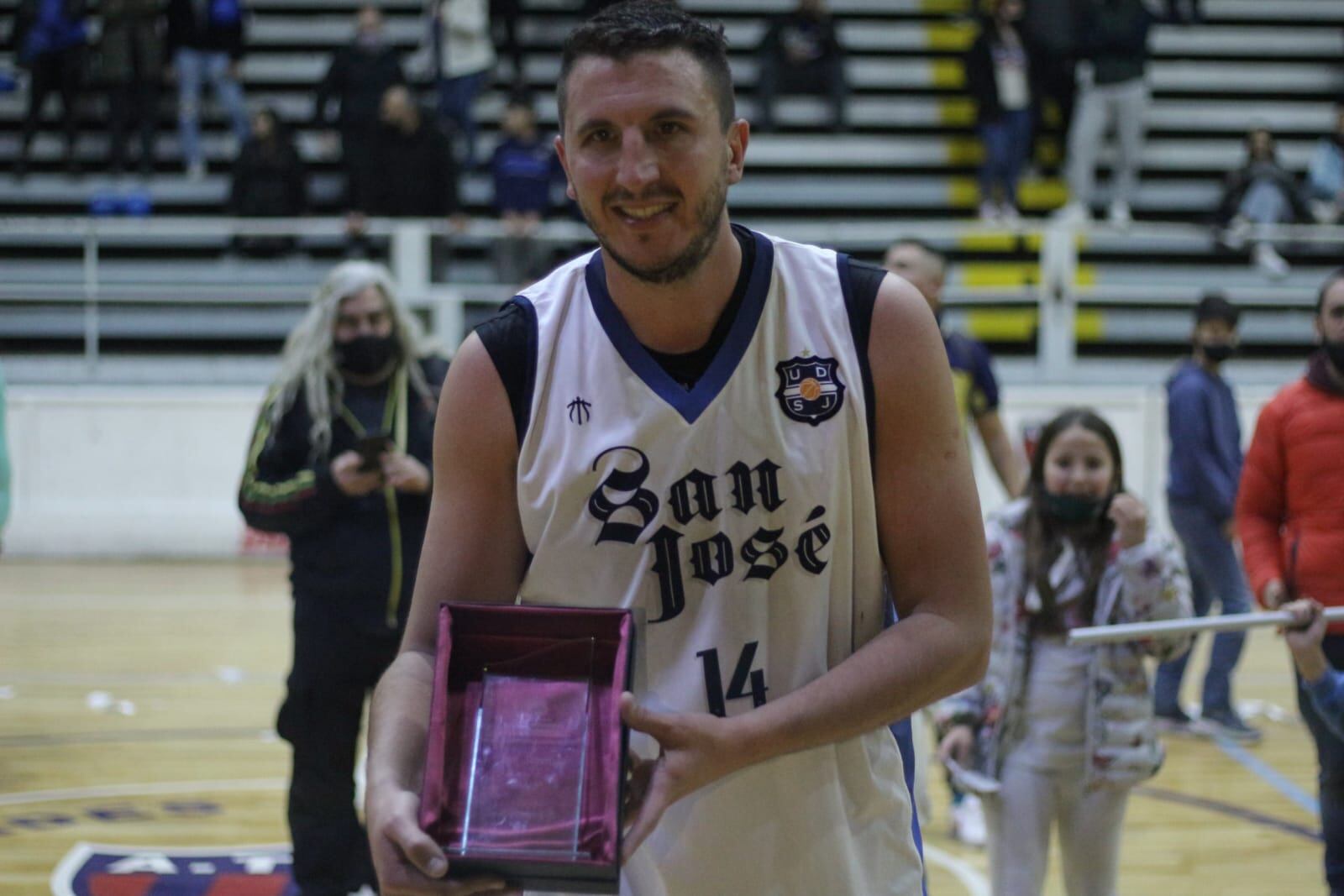 Facundo "Garza" Rubia, el MVP de la serie final. Jugadorazo. / Gentileza: Nicolá Rios.