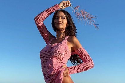 Zaira Nara deslumbró con su vestido con transparencias.