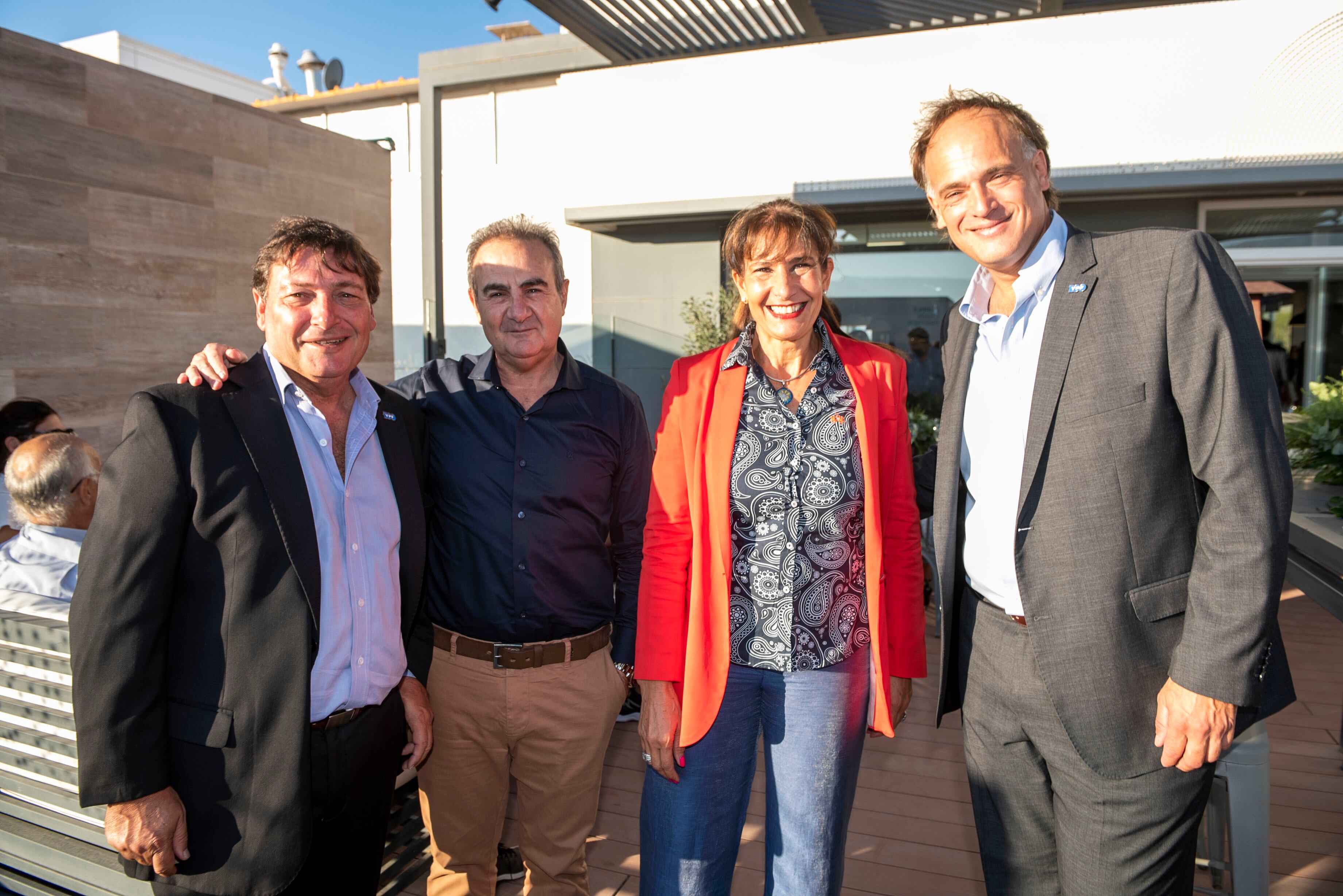 Omar Parisi, Hugo Tillar, Marisa Garnica y César Chiavassa.