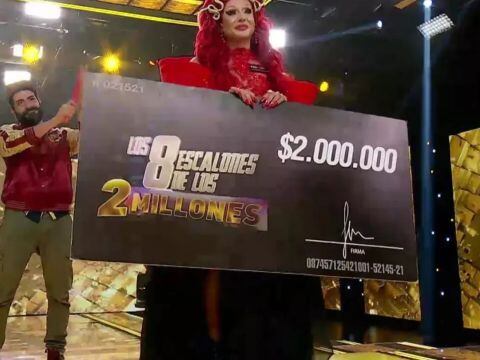 Ezequiel ganó el premio y recordó a su madre.