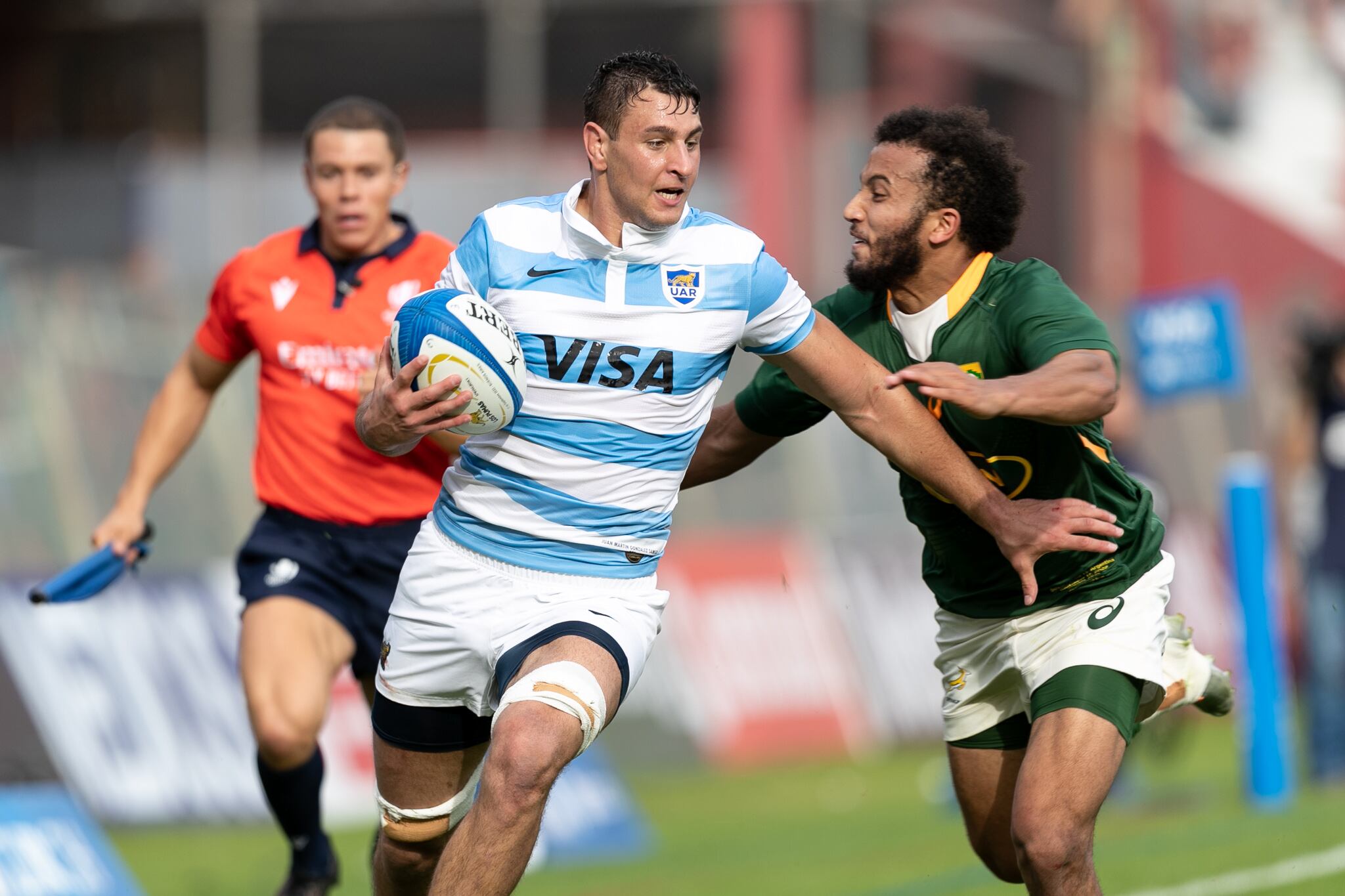 El mendocino Juan Martín González marcó un try ante Sudáfrica. / @LosPumas