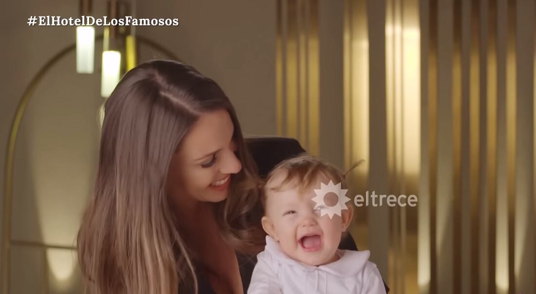 Pampita y Ana fueron las nuevas húespedes de "El hotel de los famosos" (Captura de pantalla)