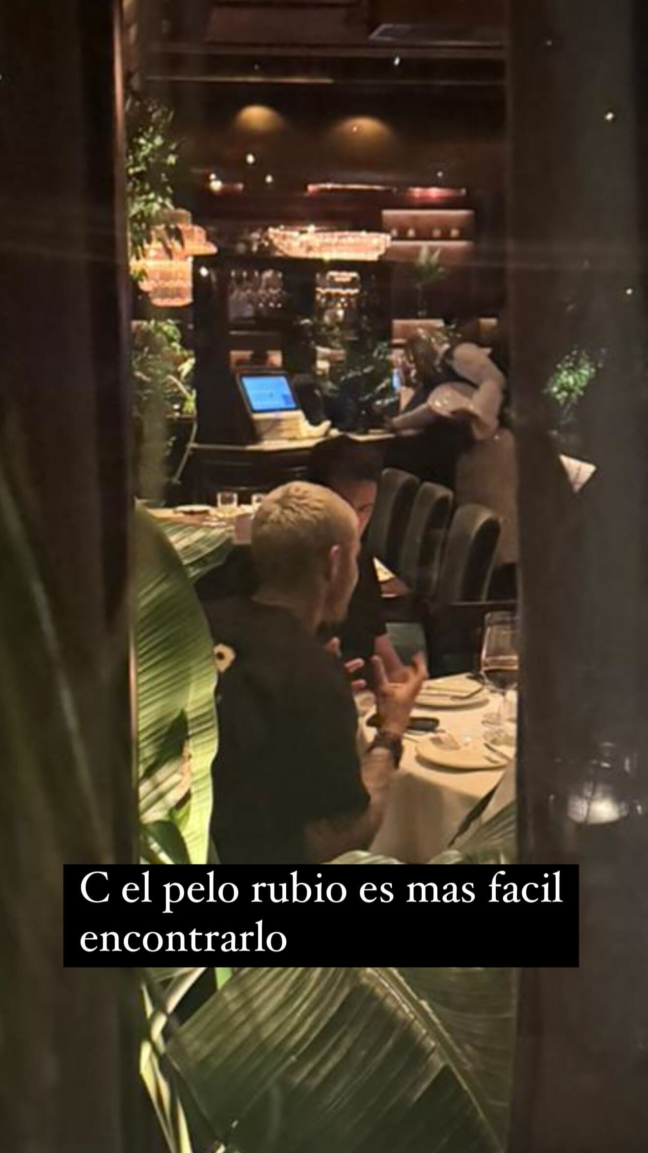 Pampita, la China Suárez y Mauro Icardi se encontraron en un mismo restaurante.