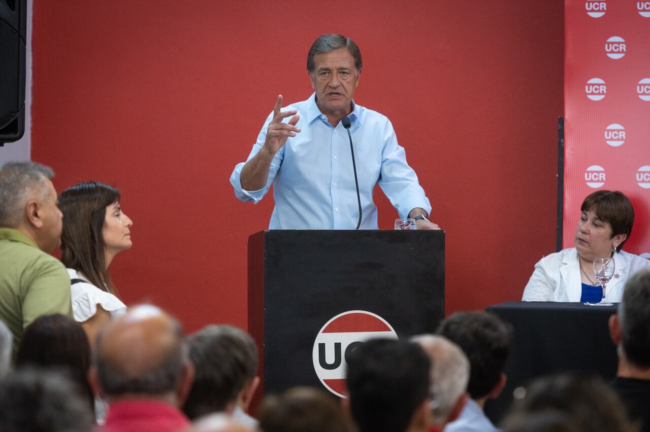 Congreso Ordinario UCR Mendoza, camino a los 40 años de democracia, eligió nuevas autoridades 
 Gobernador de Mendoza Rodolfo Suarez

Foto: Ignacio Blanco / Los Andes 