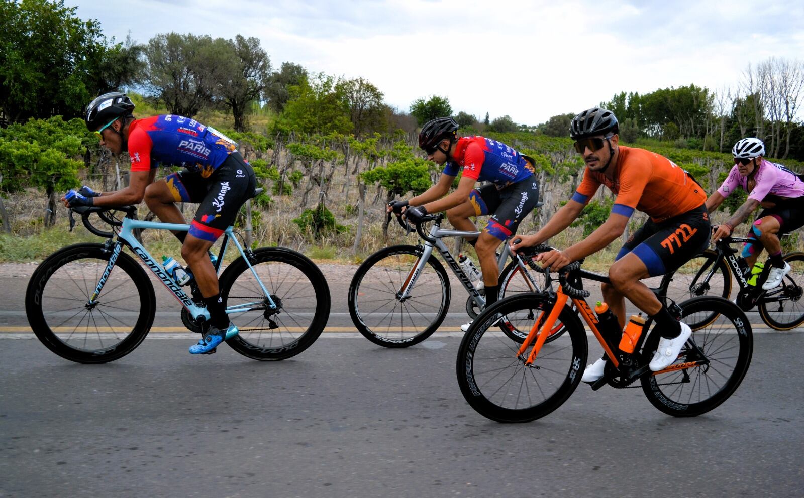 1ra. Primera etapa de la vuelta del Este. Mendoza. Ciclismo