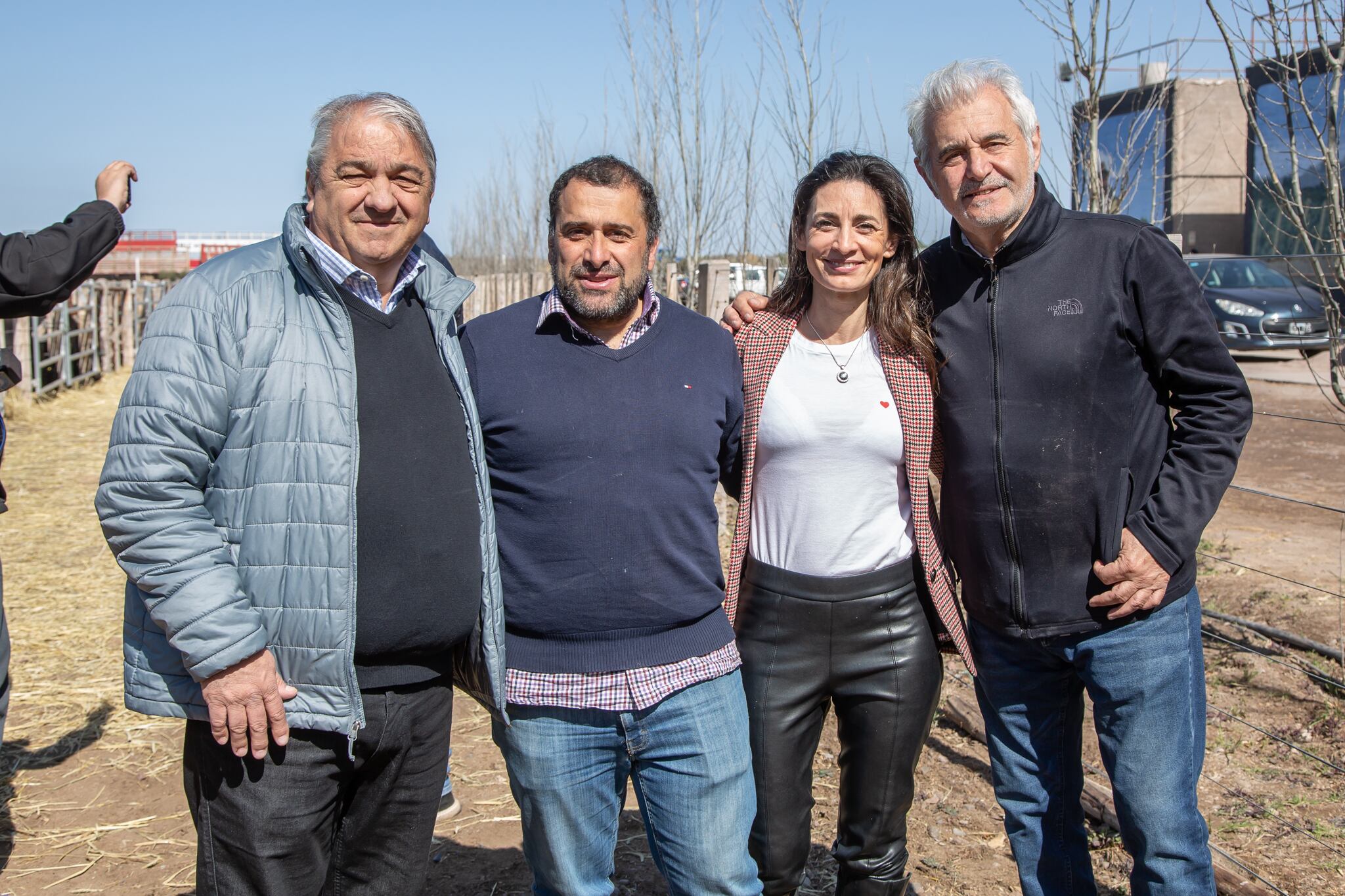 Roberto Ríos, presidente del Cluster Ganadero, Pablo Cazabán, Carla Pitiot, directora del BICE y Pedro Marabini, director de Vendimia Ganadera.