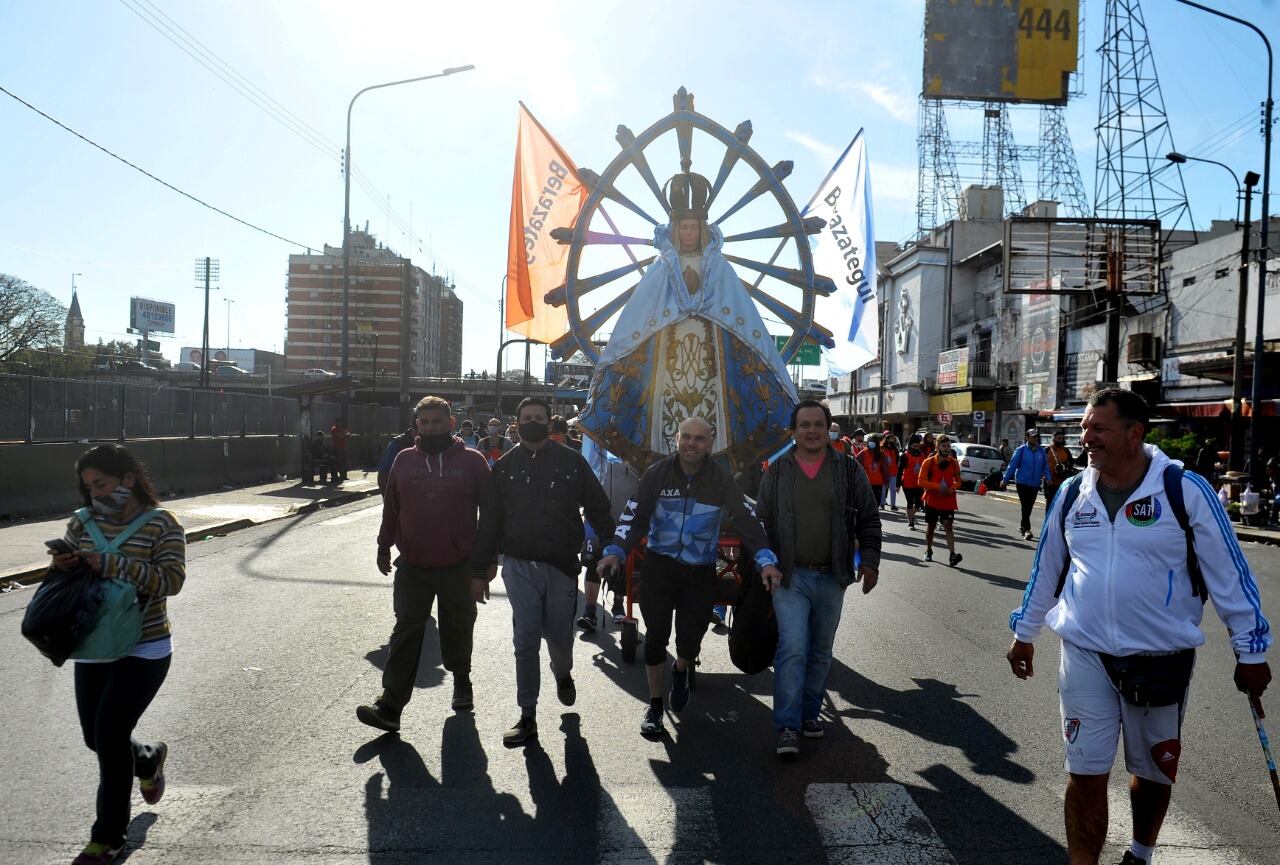 La peregrinación a Luján con barbijo y protocolos - Foto Clarín / 