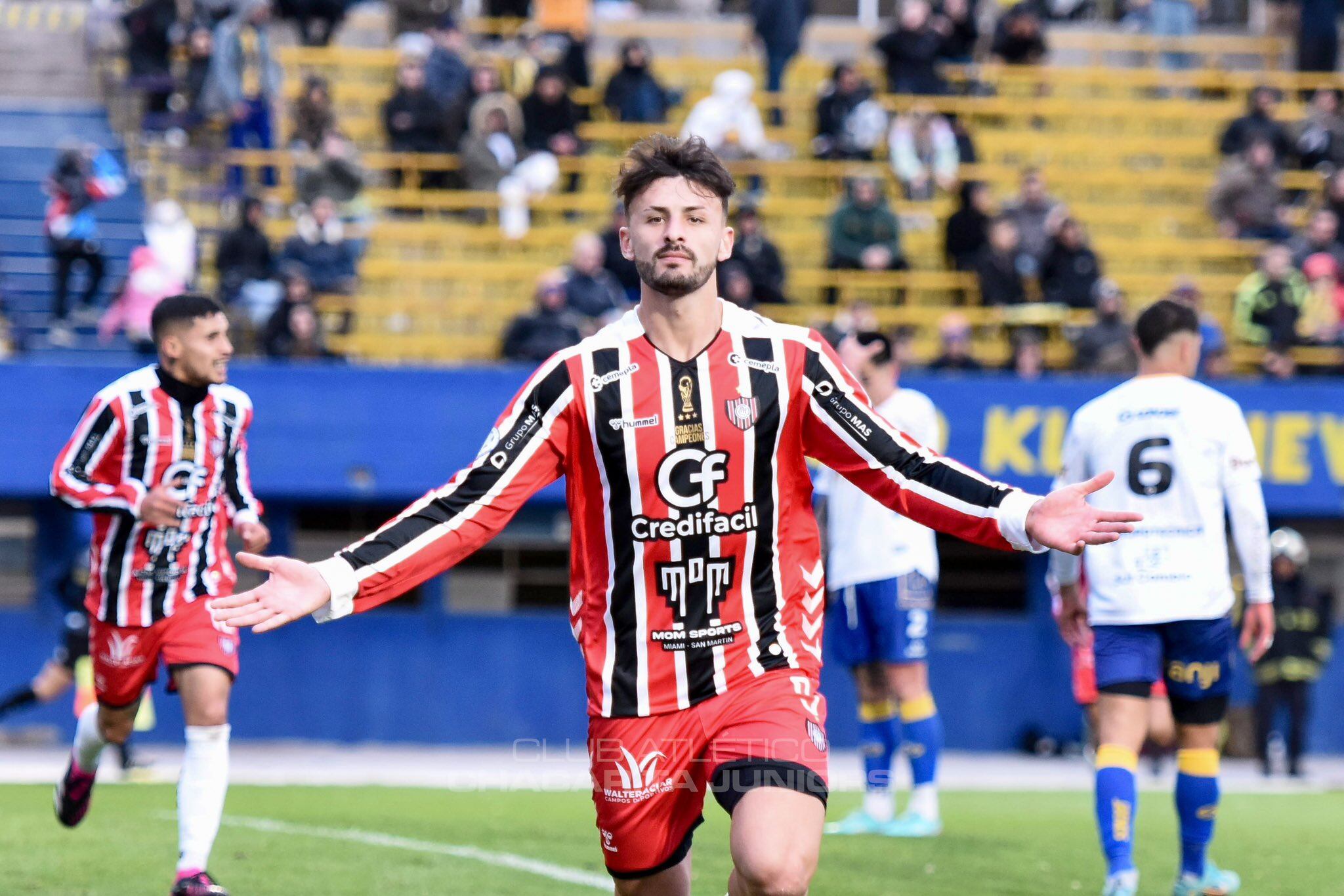 Luciano Giménez, el hombre de los goles importantes para Chacarita. (Prensa Chacarita).