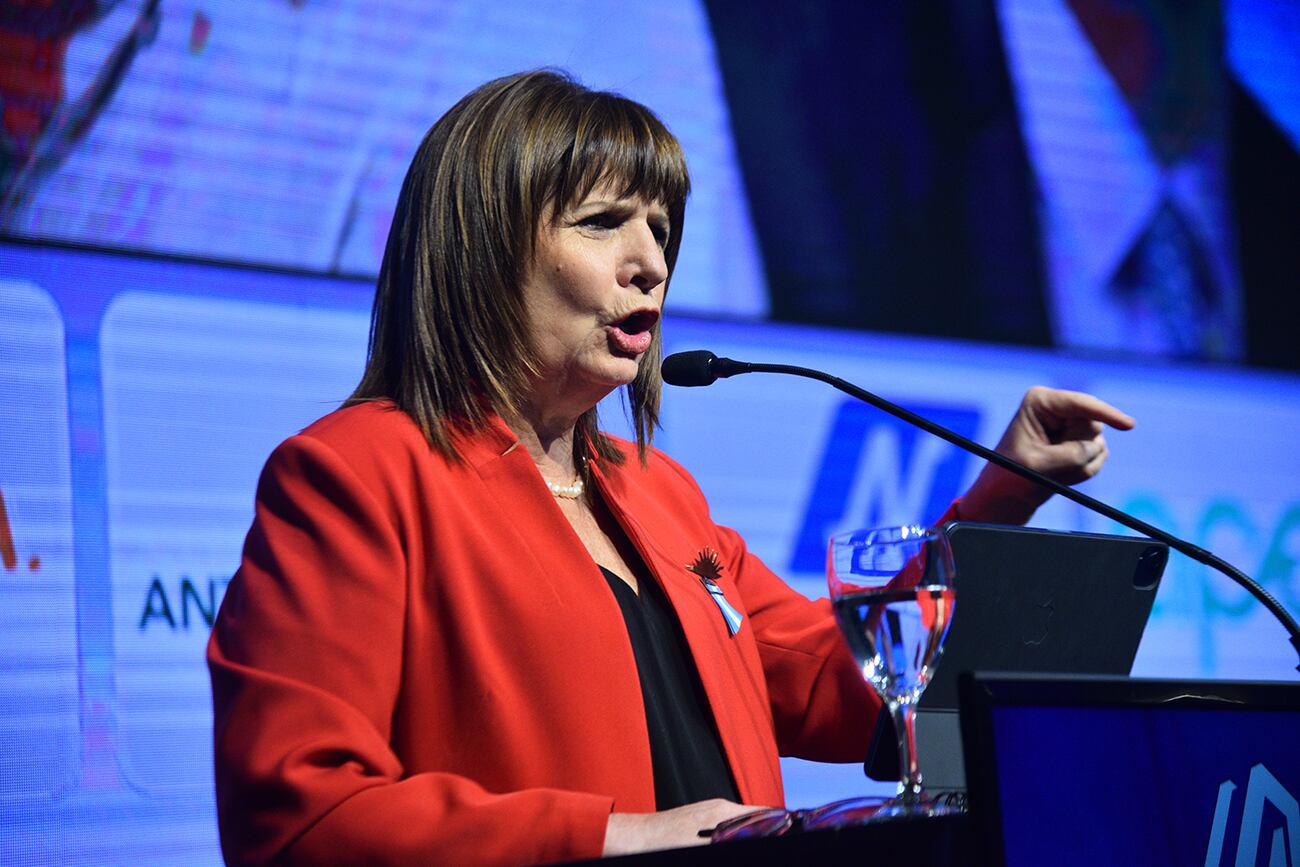 Patricia Bullrich presenta a Carlos Melconian como su referente en economía. (Pedro Castillo / La Voz)