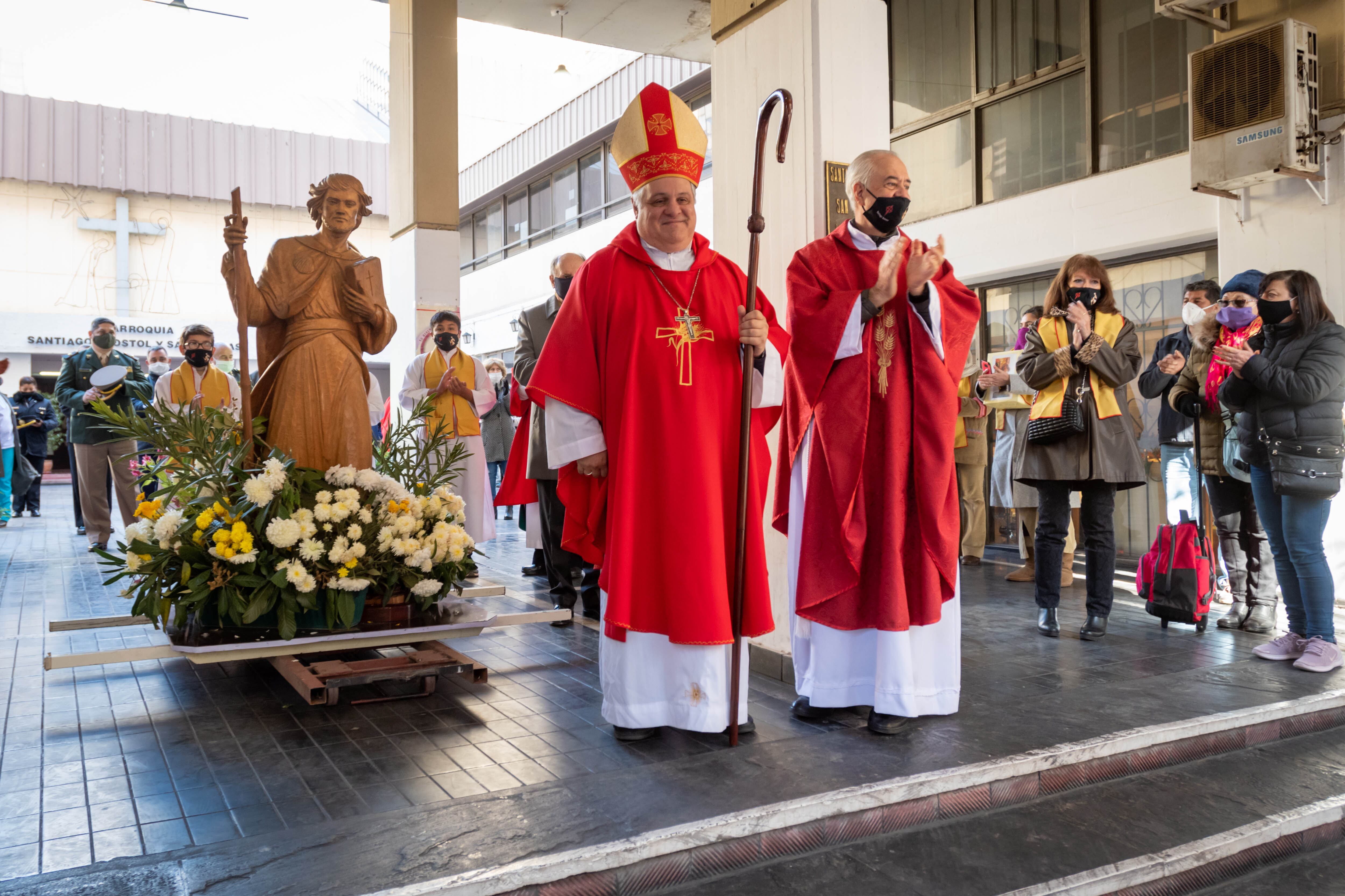 Festejos de Patrón Santiago, 
Por el aislamiento social preventivo y obligatoria solo se realizo una misa con pocos fieles presentes y de forma virtual

Foto: Ignacio Blanco / Los Andes