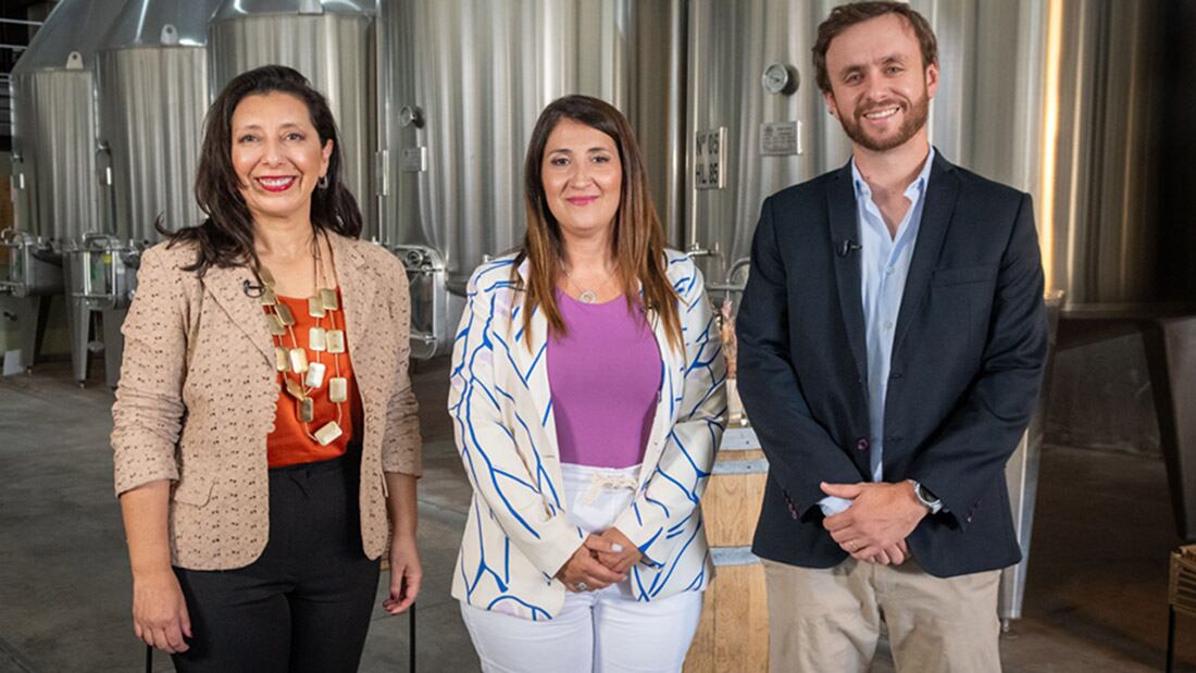 Carina Egea, Soledad Gonzalez y  Federico Giroldi. Foto: Ignacio Blanco / Los Andes