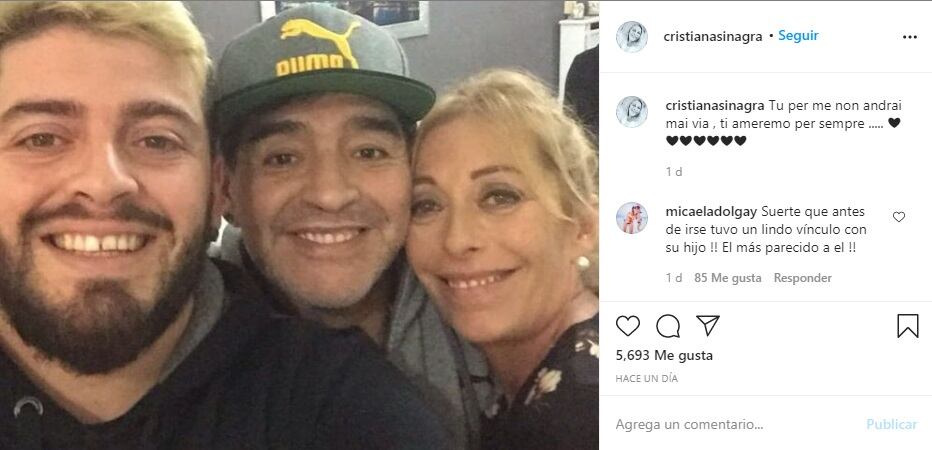 Diego Jr., su papá Diego Armando Maradona y Cristiana Sinagra. 