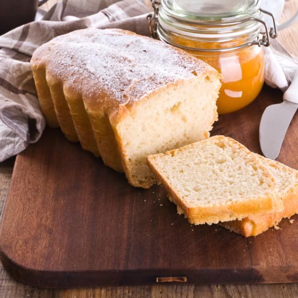 Está es la manera express de hacer esta rica torta sin horno ni huevos.