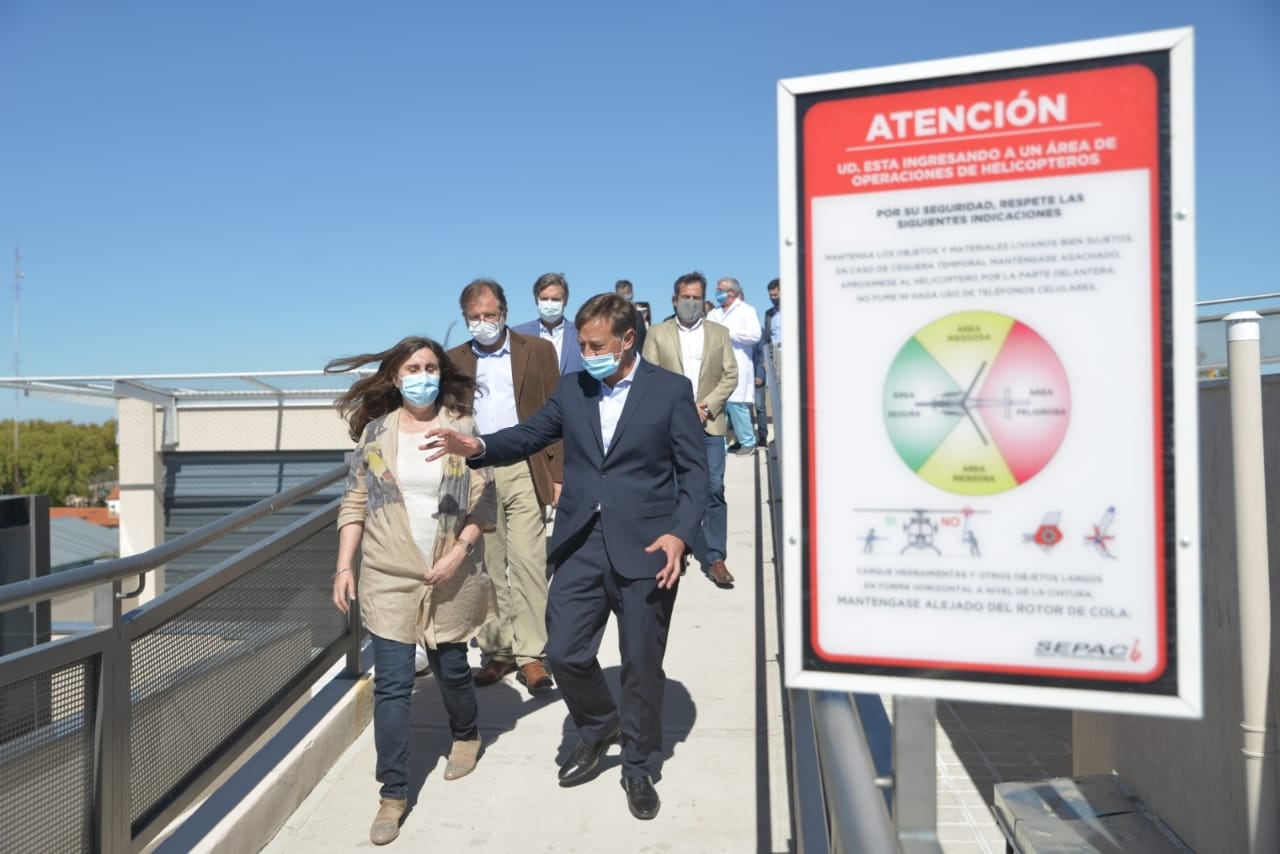 Rodolfo Suarez inauguró la ampliación del hospital Schestakow en San Rafael