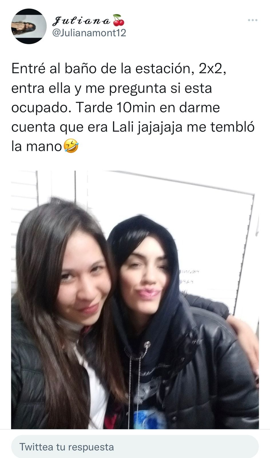 La formoseña que se encontró a Lali Espósito en el baño de una estación de servicio.