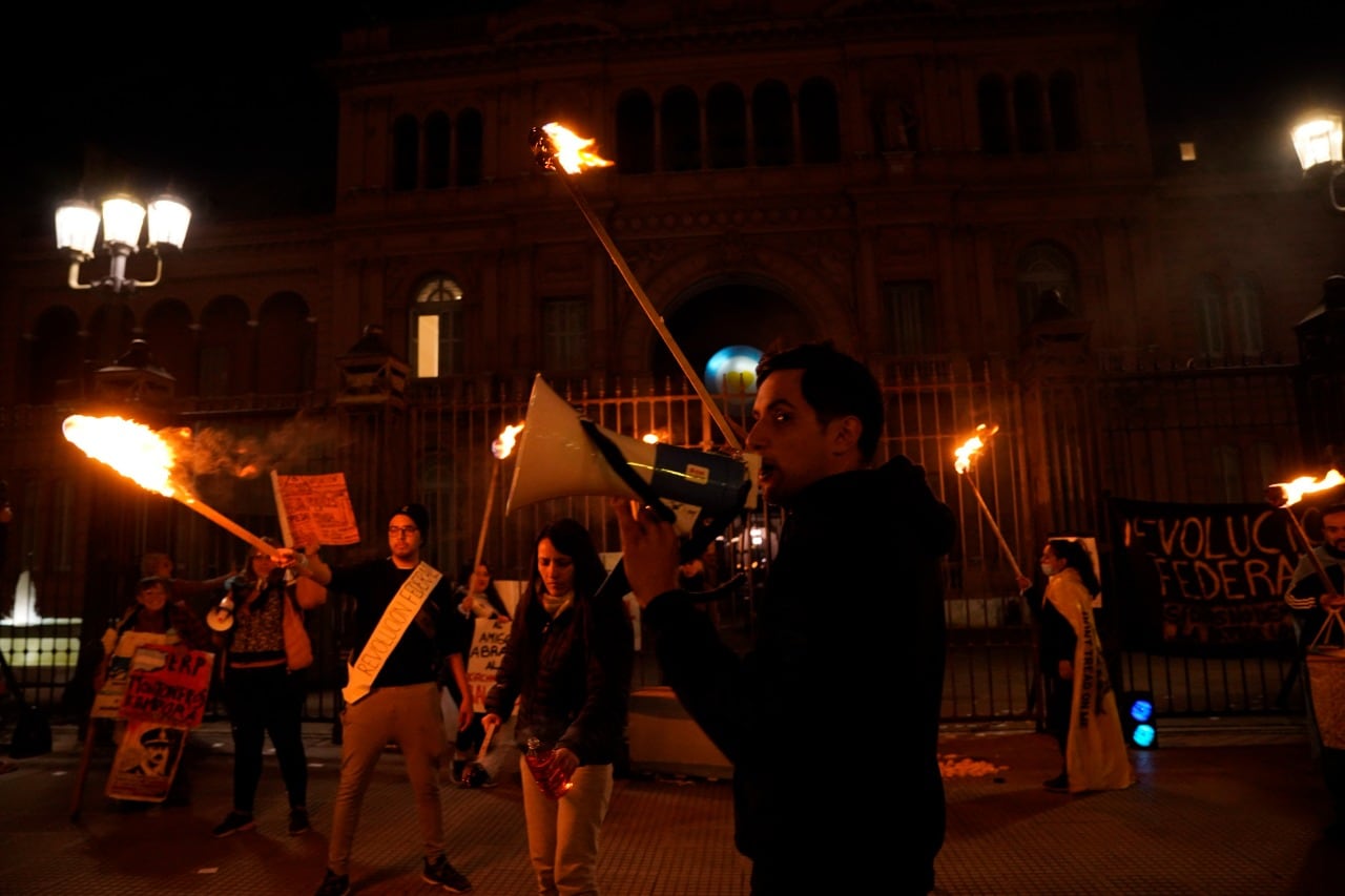 La Justicia dispuso las detenciones de tres integrantes del espacio, entre ellos su líder, Jonathan Ezequiel Morel. Foto Clarín.