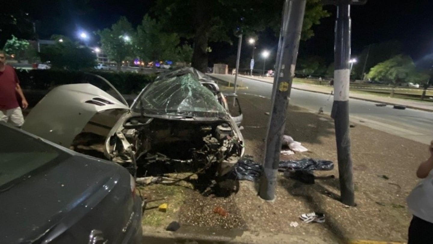 Impactantes imágenes de la tragedia en Rosario. Foto: Gentileza Cadena 3.