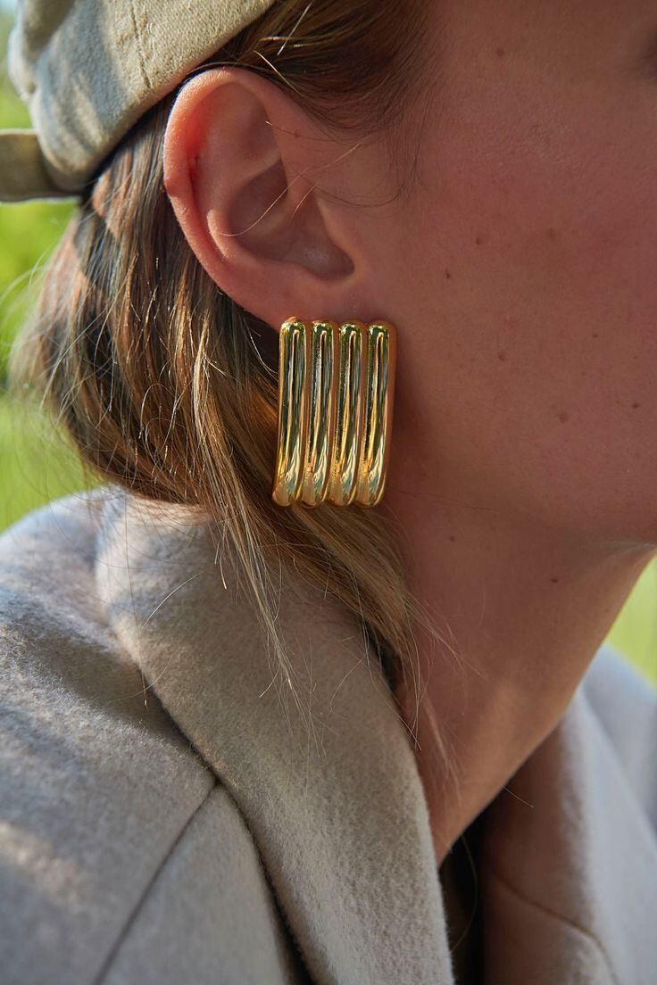 Chunky earrings