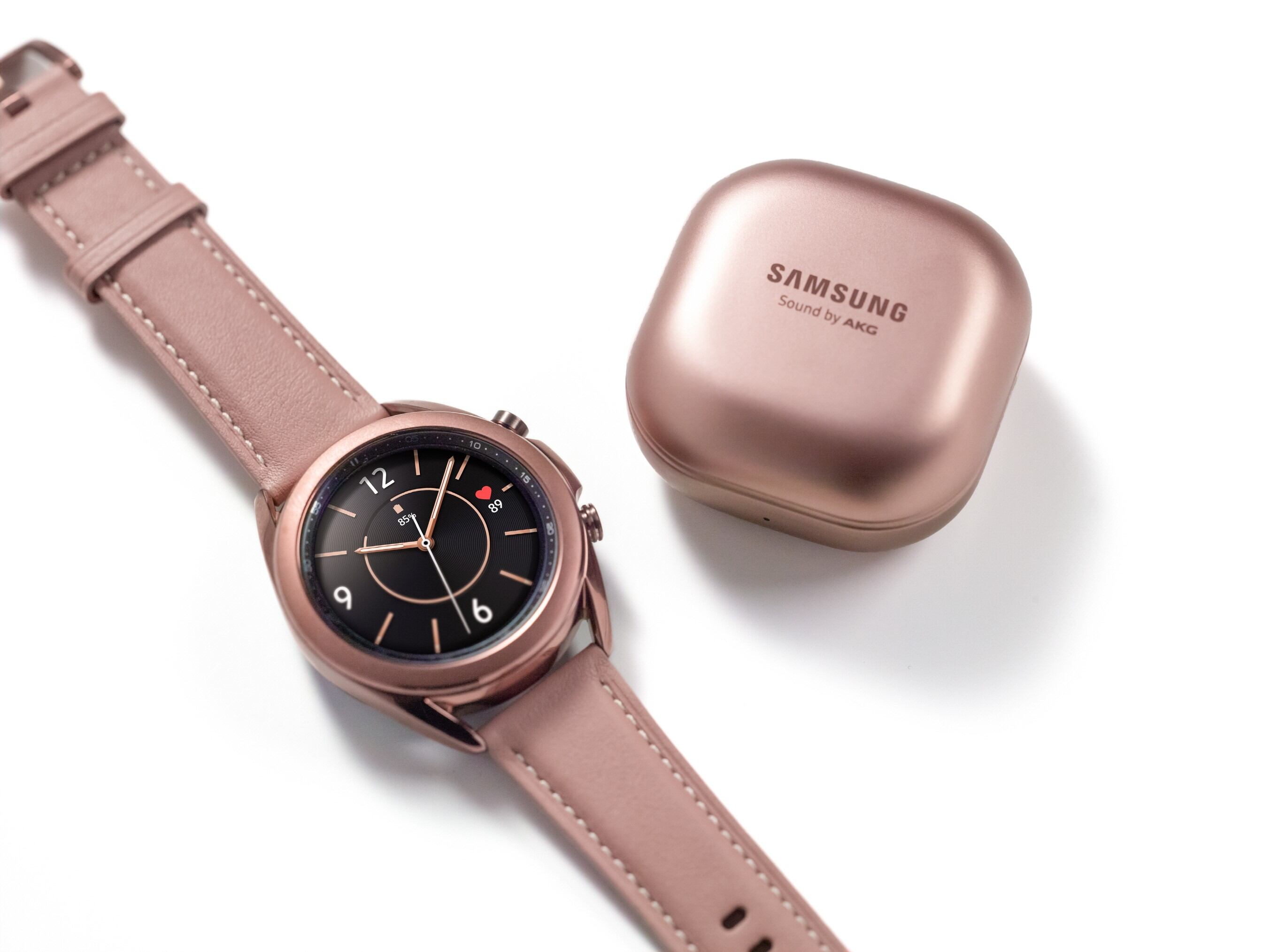 Samsung también presentó un nuevo smartwatch. 