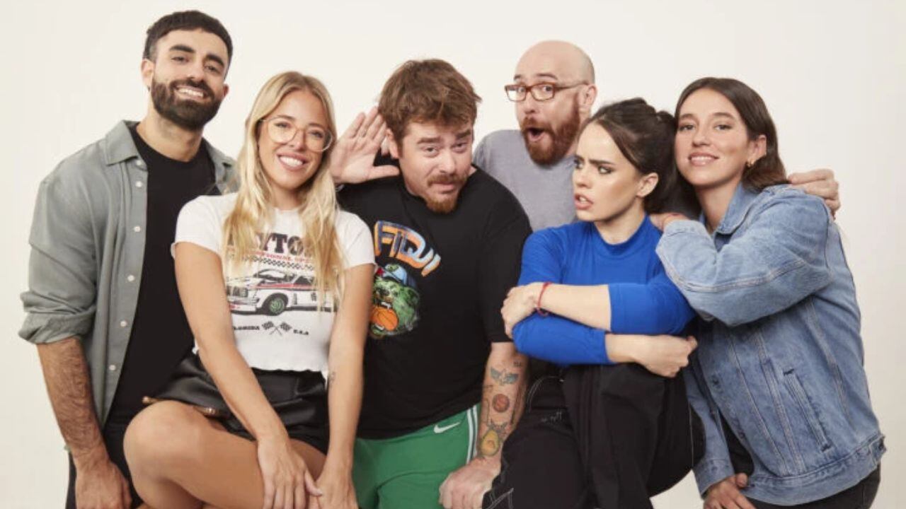 Eial Moldavsky, Migue Granados, Nati Jota, Julián Lucero, Sofi Morandi y Leticia Siciliani.