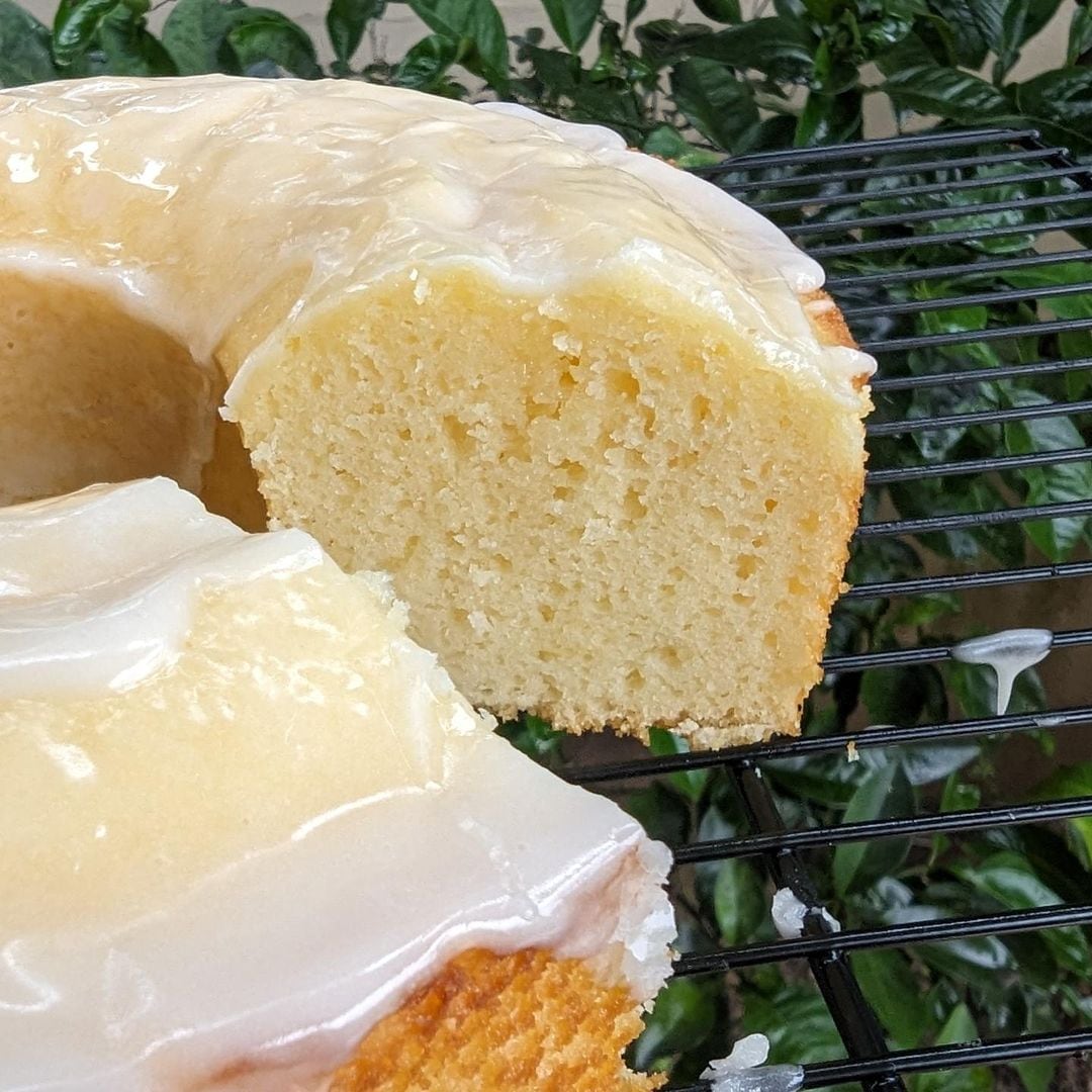 Budín de limón con leche condensada.